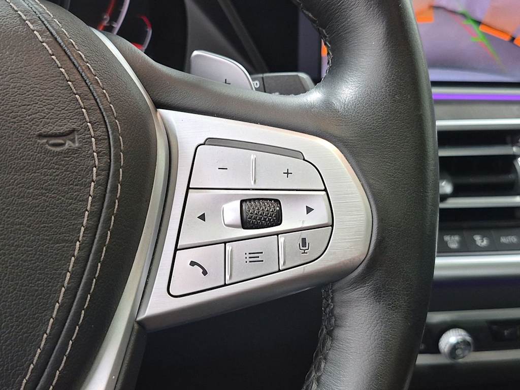 Thumbnail: 2019 BMW X7 - 33