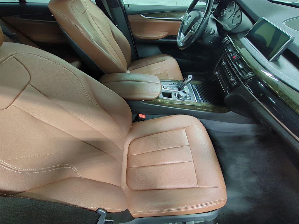 Thumbnail: 2017 BMW X5 - 31