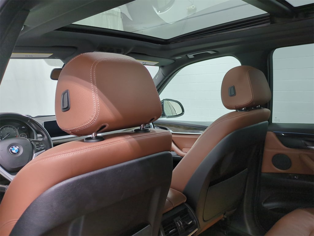 Thumbnail: 2017 BMW X5 - 11