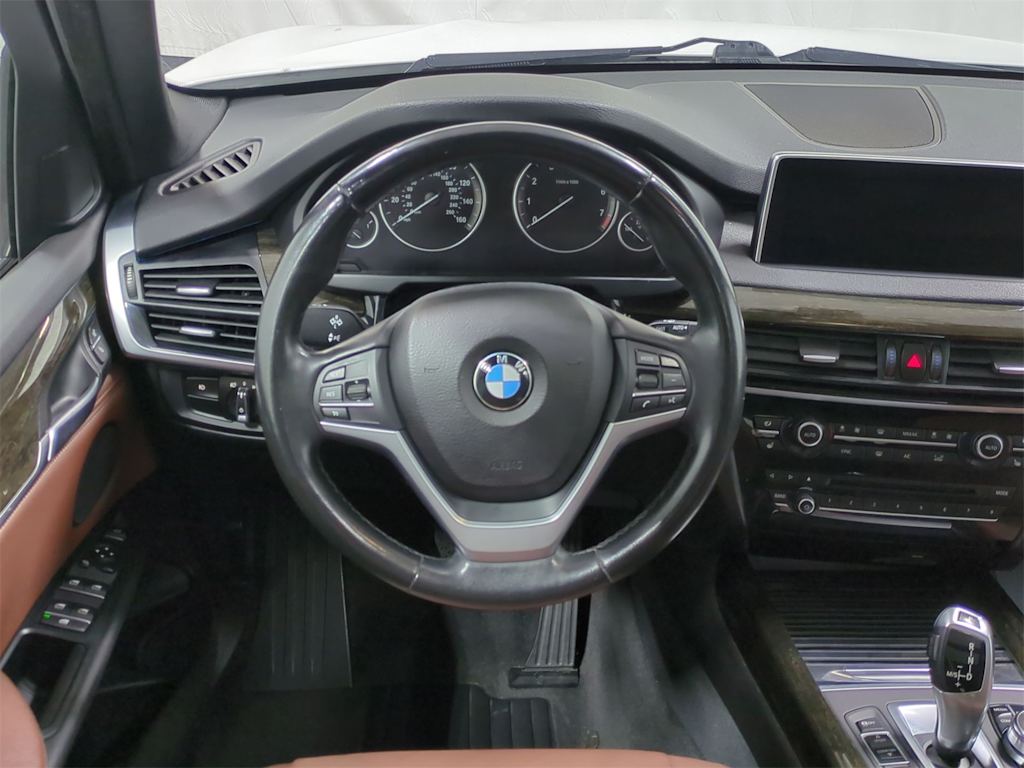 Thumbnail: 2017 BMW X5 - 13