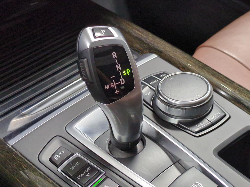 Thumbnail: 2017 BMW X5 - 16