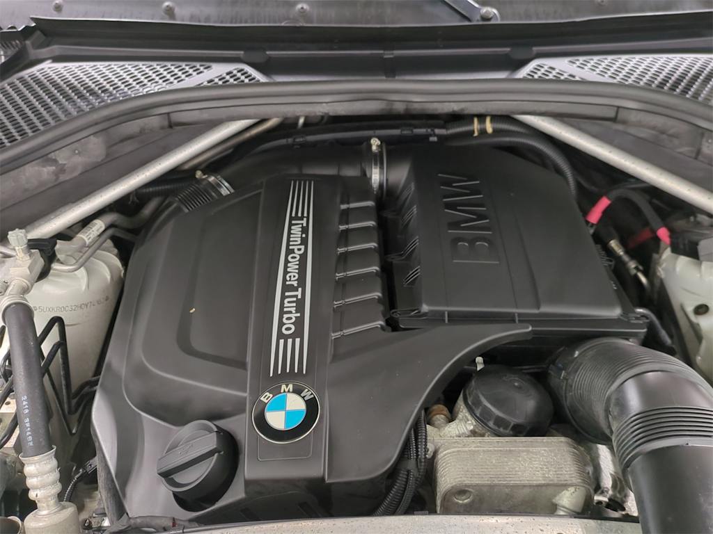 Thumbnail: 2017 BMW X5 - 8