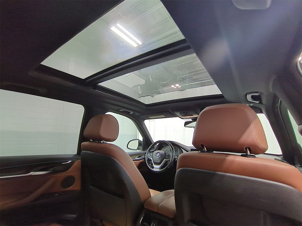 Thumbnail: 2017 BMW X5 - 30