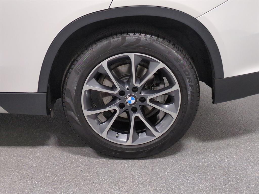 Thumbnail: 2017 BMW X5 - 7