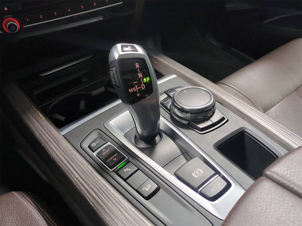 Thumbnail: 2016 BMW X5 - 38