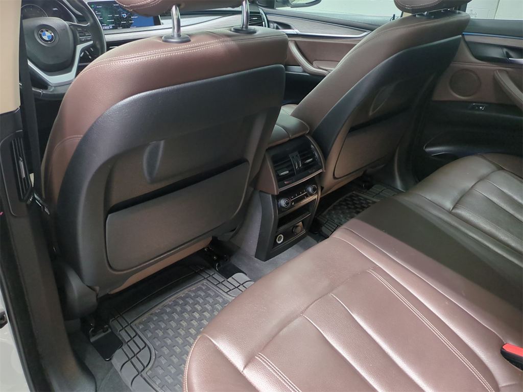 Thumbnail: 2016 BMW X5 - 13