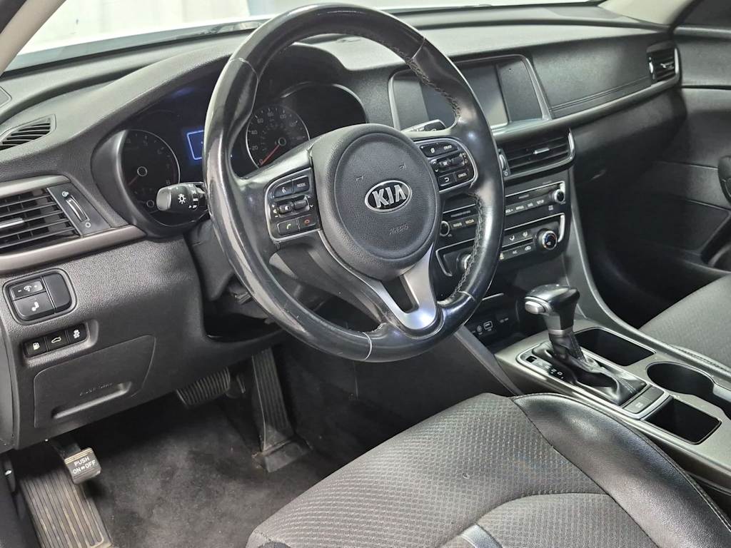 Thumbnail: 2018 Kia Optima - 2