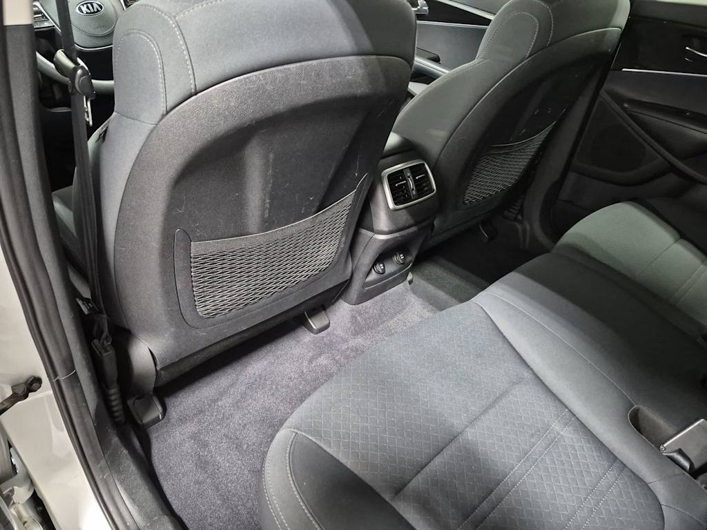 Thumbnail: 2019 Kia Sorento - 13