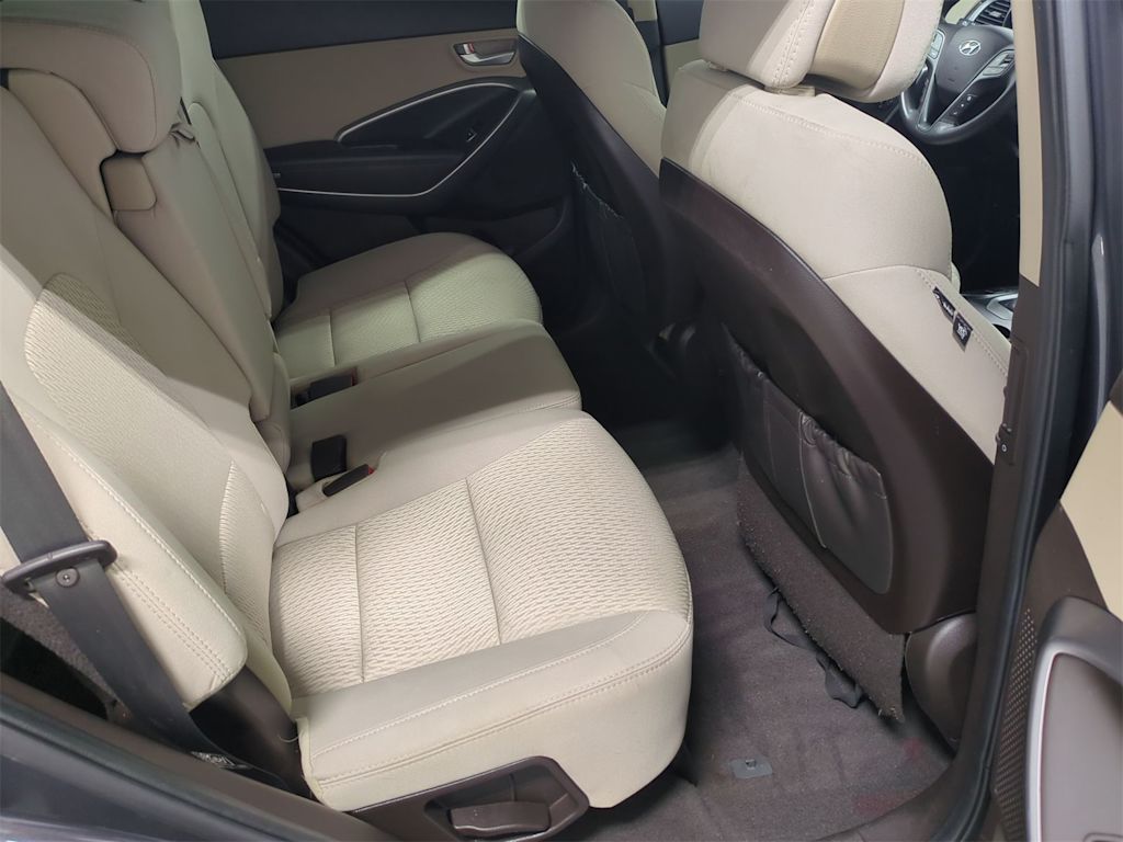 Thumbnail: 2017 Hyundai Santa Fe - 25