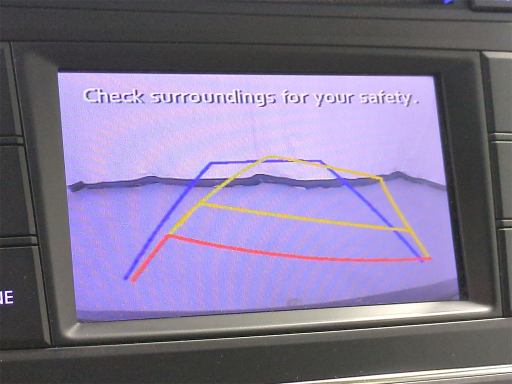 Thumbnail: 2017 Hyundai Santa Fe - 31