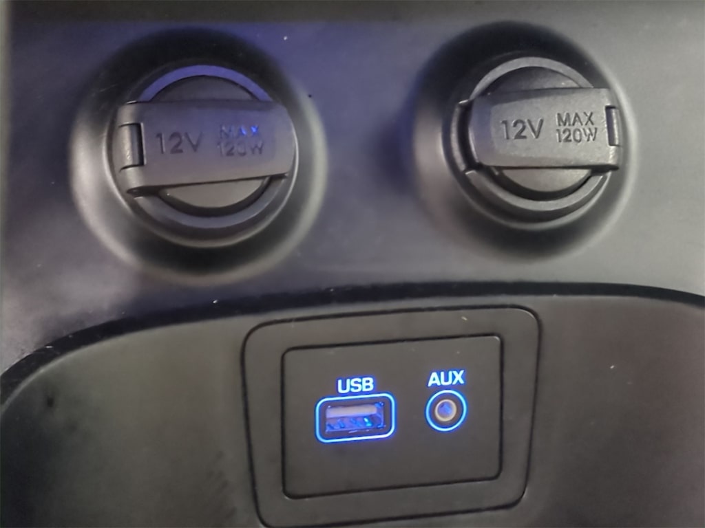 Thumbnail: 2017 Hyundai Santa Fe - 33