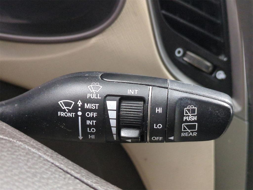 Thumbnail: 2017 Hyundai Santa Fe - 29