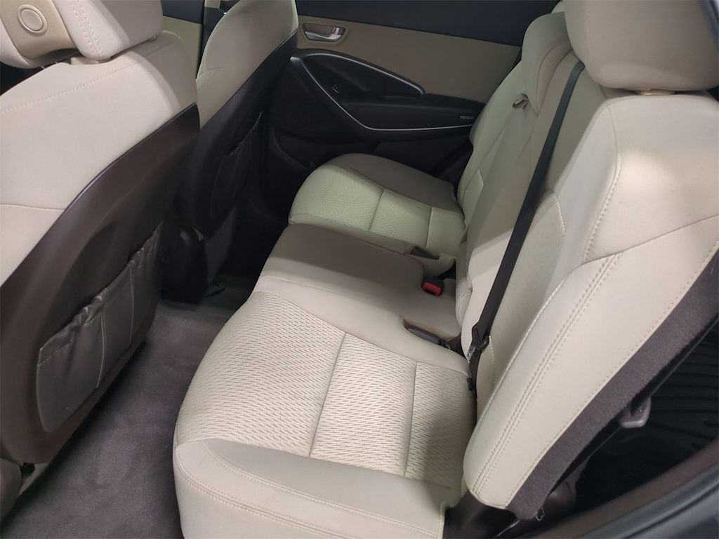 Thumbnail: 2017 Hyundai Santa Fe - 12