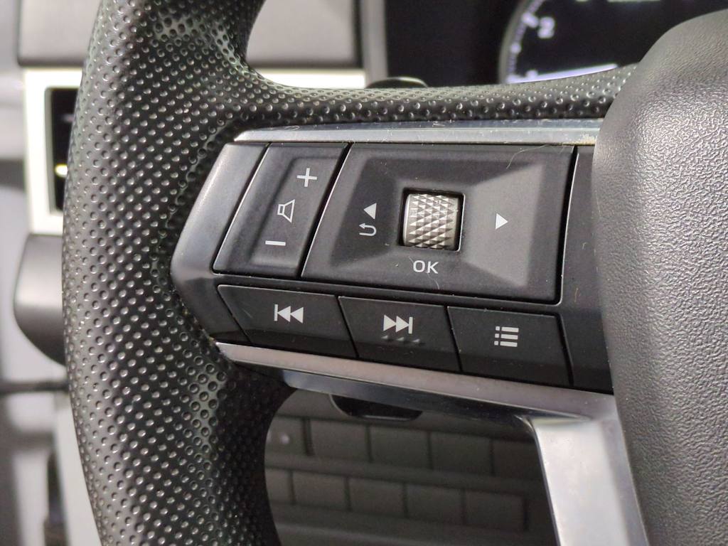 Thumbnail: 2020 Mitsubishi Outlander - 28