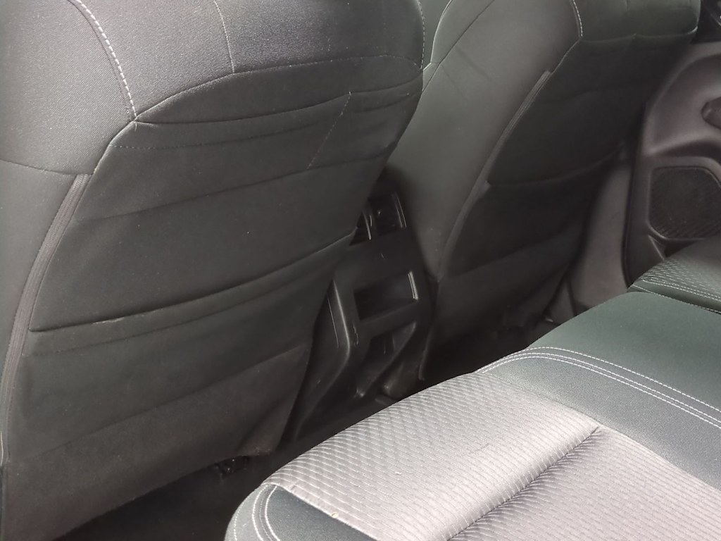 Thumbnail: 2020 Mitsubishi Outlander - 13