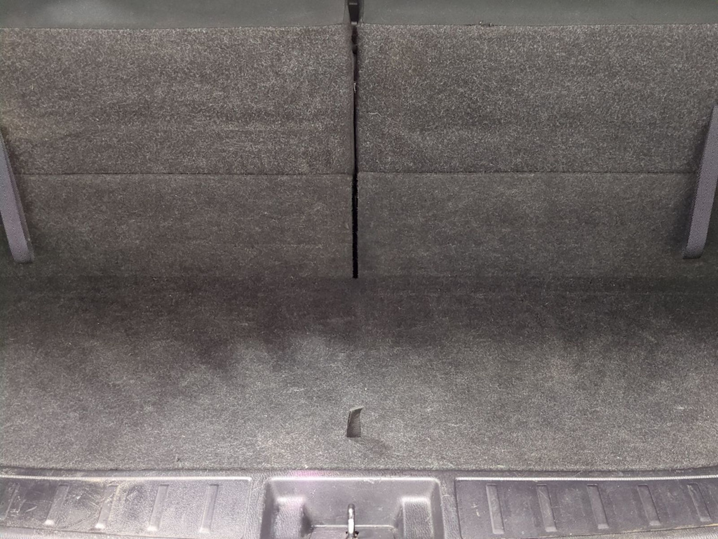 Thumbnail: 2020 Mitsubishi Outlander - 34