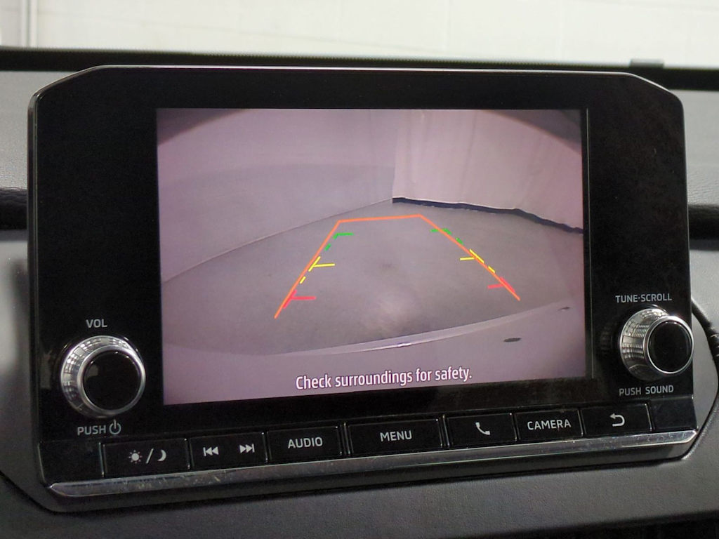 Thumbnail: 2020 Mitsubishi Outlander - 32