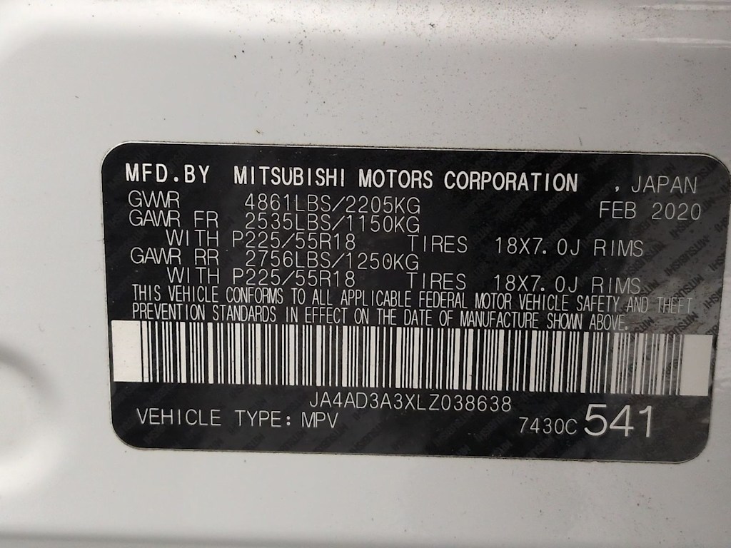 Thumbnail: 2020 Mitsubishi Outlander - 20