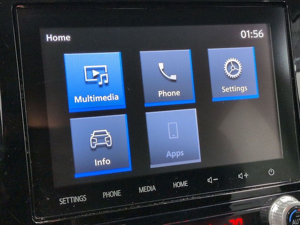 Thumbnail: 2020 Mitsubishi Outlander - 16