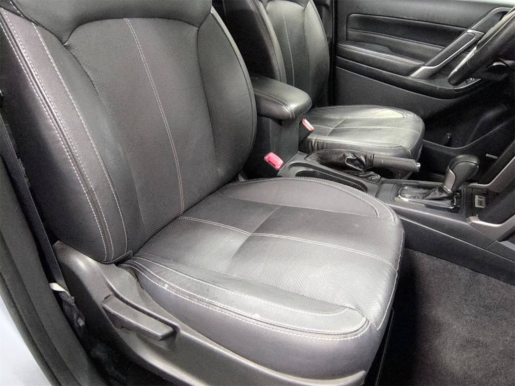 Thumbnail: 2017 Subaru Forester - 12