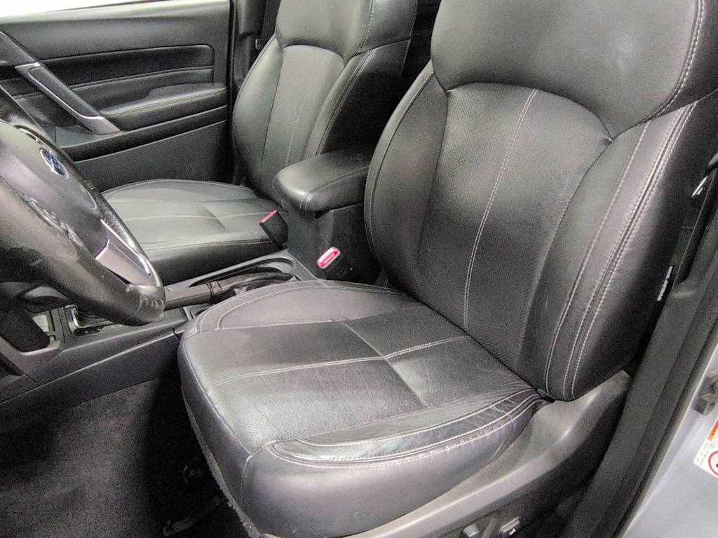 Thumbnail: 2017 Subaru Forester - 11