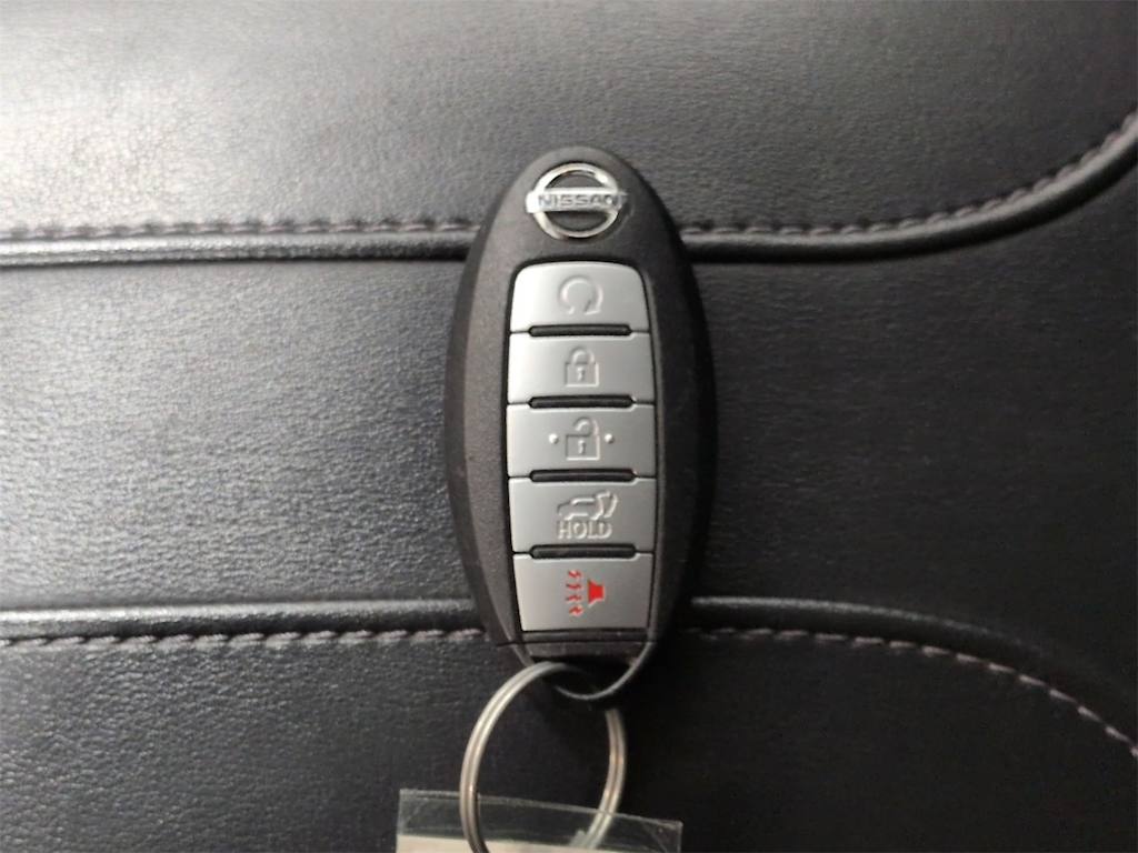 Thumbnail: 2018 Nissan Rogue - 19