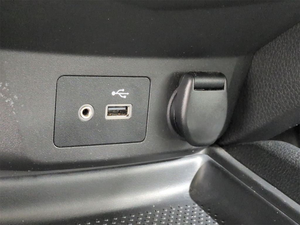 Thumbnail: 2018 Nissan Rogue - 39