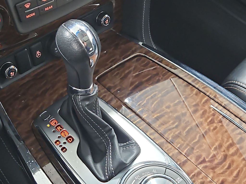 Thumbnail: 2017 Nissan Armada - 16