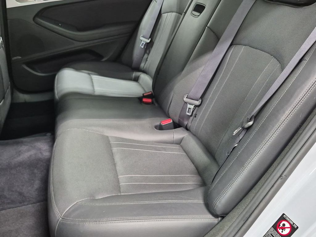 Thumbnail: 2019 Genesis G80 - 13