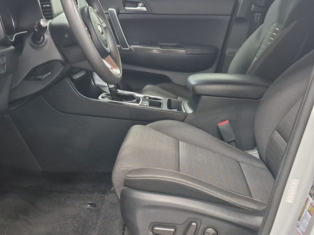 Thumbnail: 2020 Kia Sportage - 11