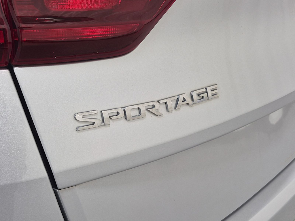Thumbnail: 2020 Kia Sportage - 26