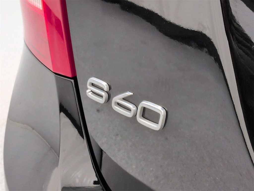 Thumbnail: 2016 Volvo S60 - 7