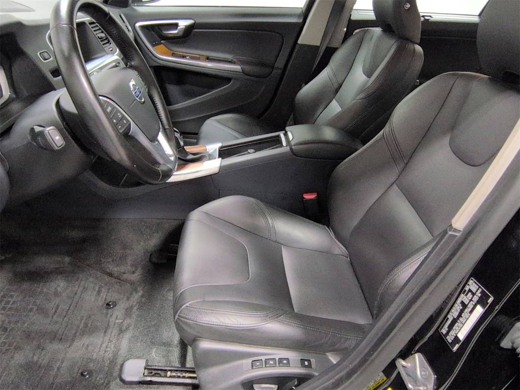 Thumbnail: 2016 Volvo S60 - 11