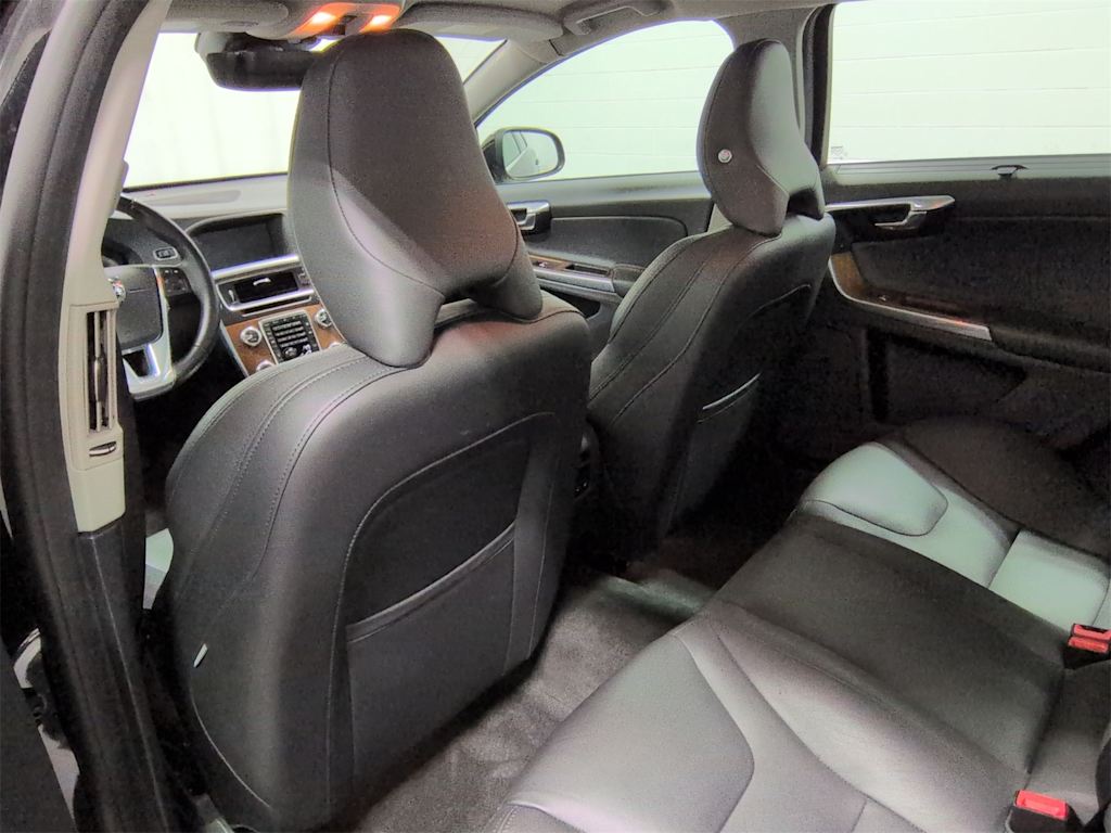 Thumbnail: 2016 Volvo S60 - 13