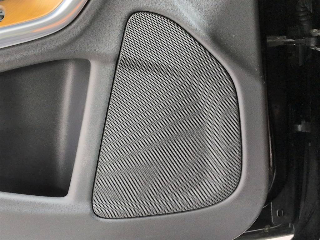 Thumbnail: 2016 Volvo S60 - 38