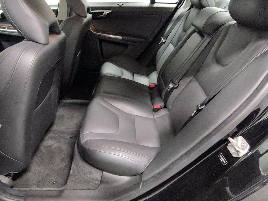 Thumbnail: 2016 Volvo S60 - 29