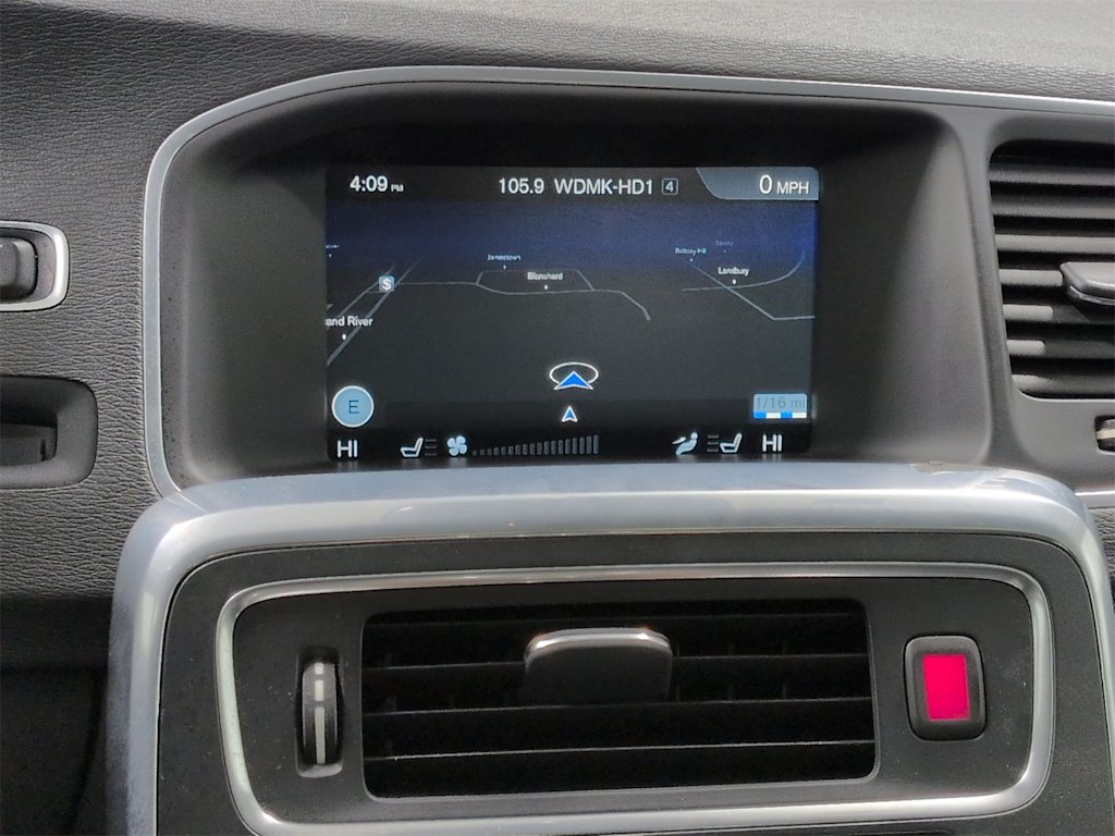 Thumbnail: 2016 Volvo S60 - 36