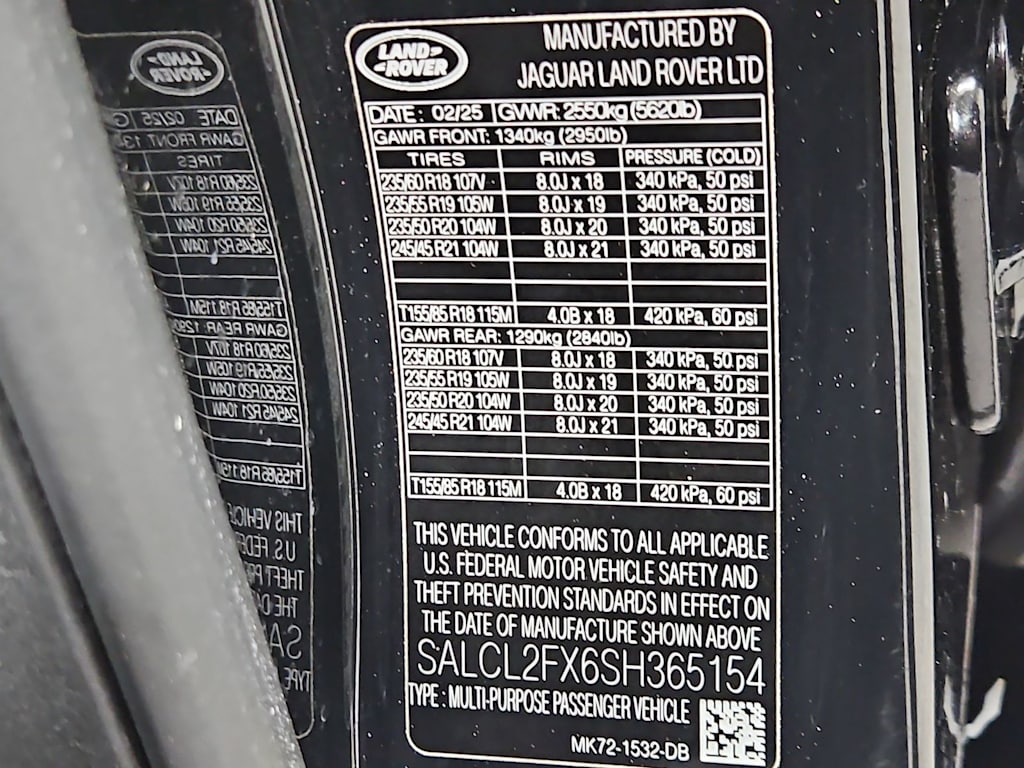 Thumbnail: 2025 Land Rover Discovery Sport - 19