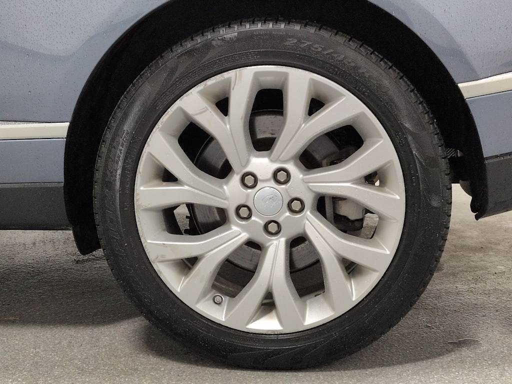 Thumbnail: 2021 Land Rover Range Rover - 8