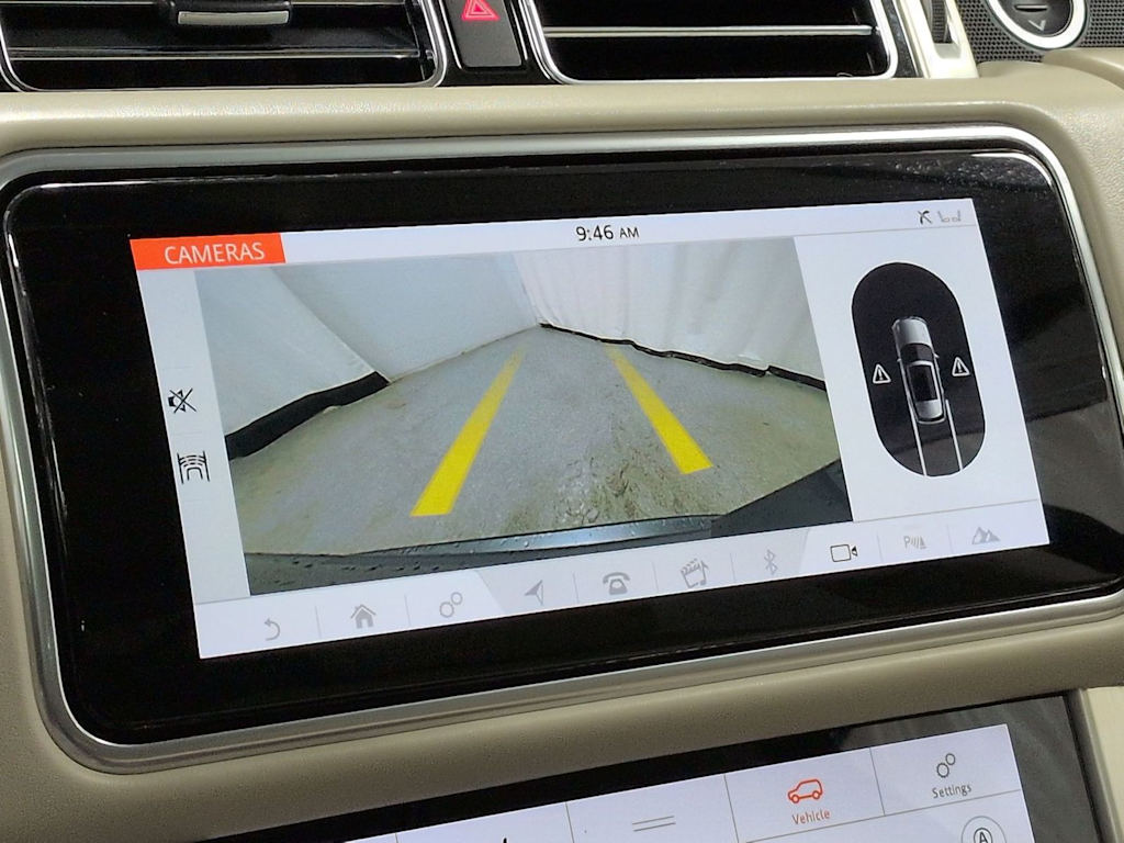 Thumbnail: 2021 Land Rover Range Rover - 36