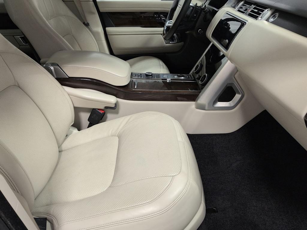 Thumbnail: 2021 Land Rover Range Rover - 11