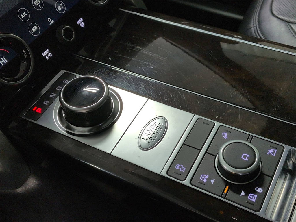 Thumbnail: 2020 Land Rover Range Rover - 30