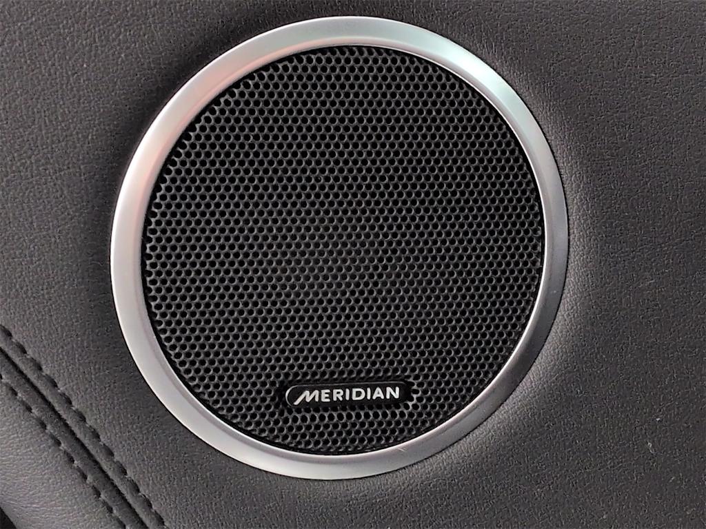 Thumbnail: 2020 Land Rover Range Rover - 28