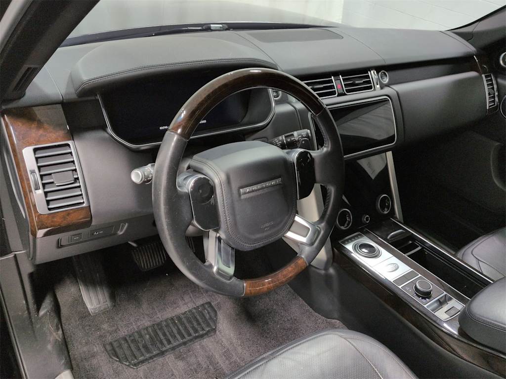 Thumbnail: 2020 Land Rover Range Rover - 2