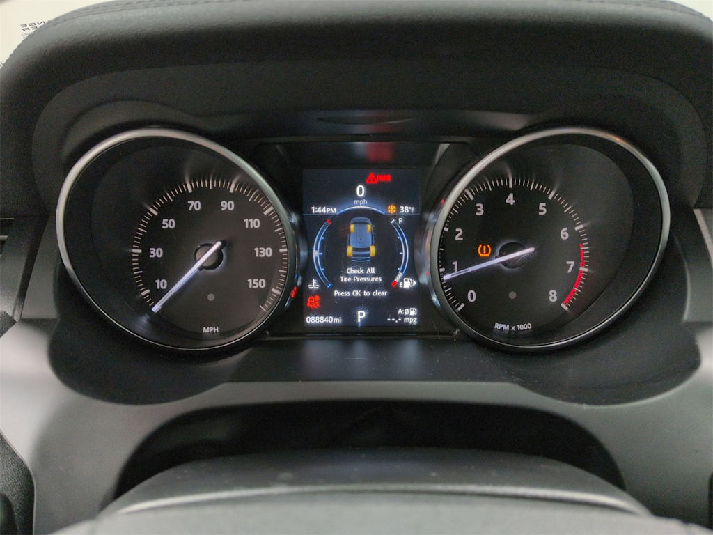 Thumbnail: 2017 Land Rover Range Rover Evoque - 17