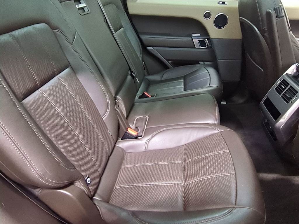 Thumbnail: 2019 Land Rover Range Rover Sport - 29