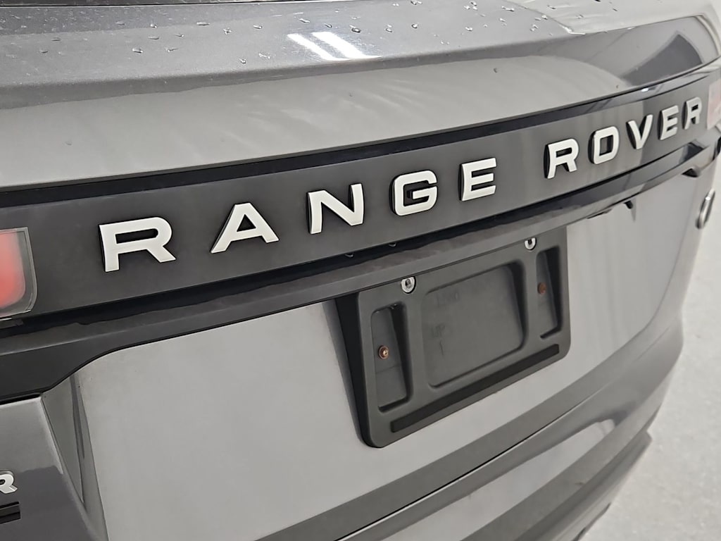 Thumbnail: 2018 Land Rover Range Rover Velar - 7