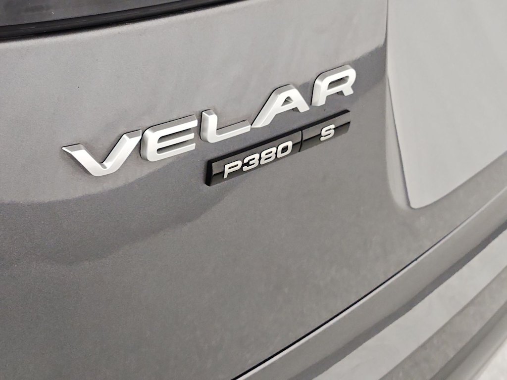 Thumbnail: 2018 Land Rover Range Rover Velar - 24