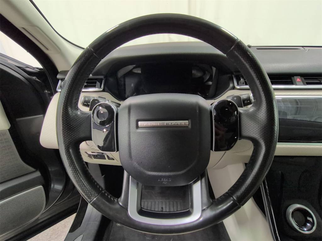 Thumbnail: 2018 Land Rover Range Rover Velar - 13