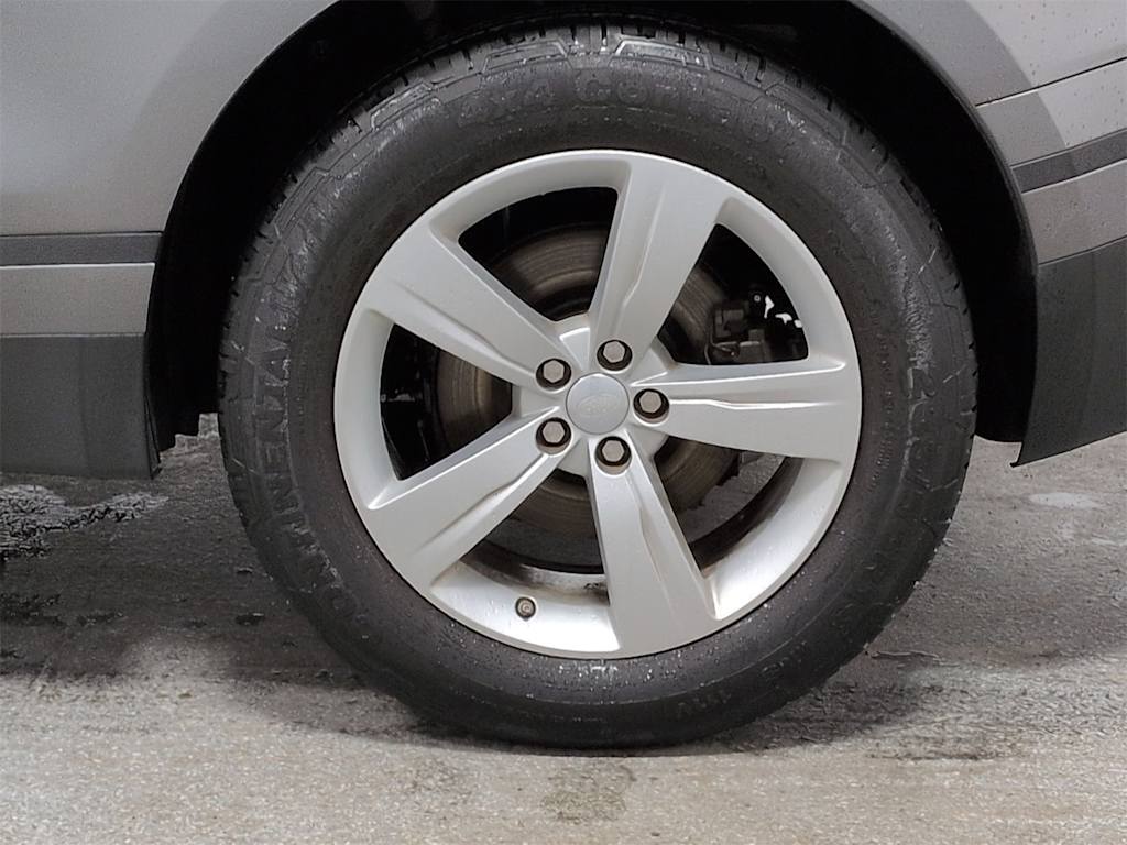 Thumbnail: 2018 Land Rover Range Rover Velar - 8